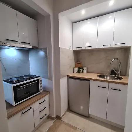 Apartament In The Heart Of The 5β *